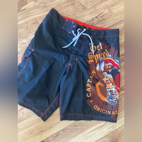 Captain Morgan swim shorts men’s size 32 - Picture 4 of 5